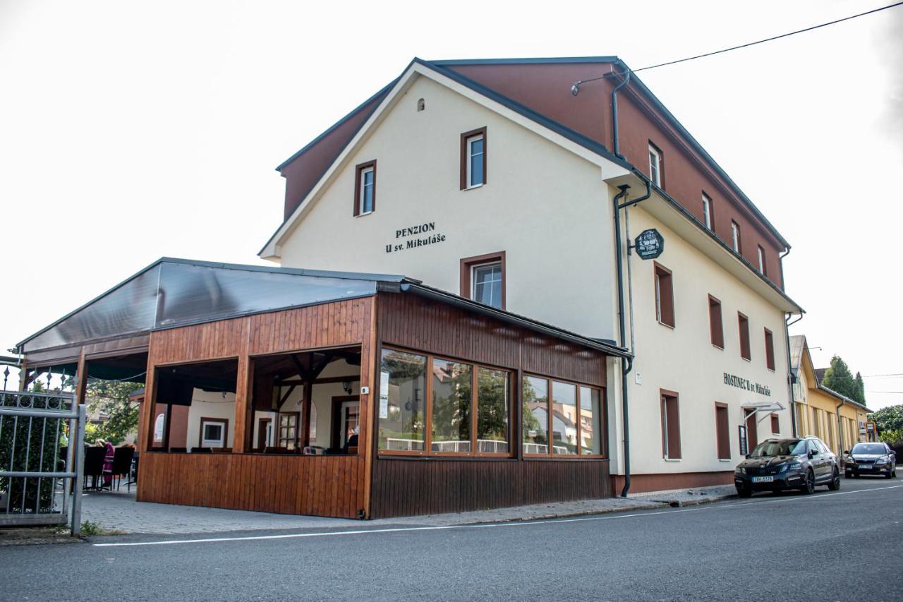 Hostinec a penzion U sv. Mikuláše Hať Exterior foto