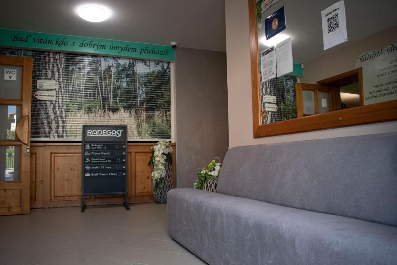 Hostinec a penzion U sv. Mikuláše Hať Exterior foto