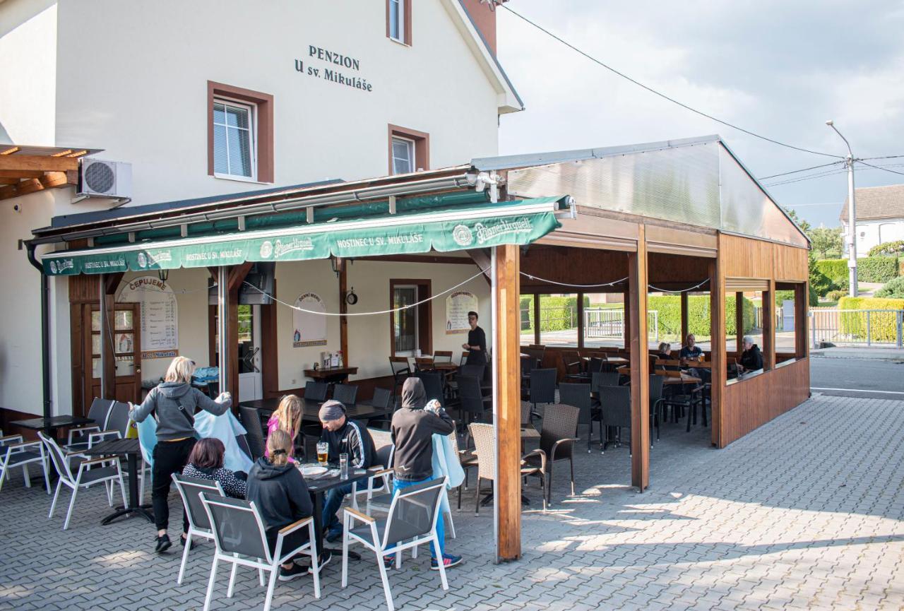 Hostinec a penzion U sv. Mikuláše Hať Exterior foto