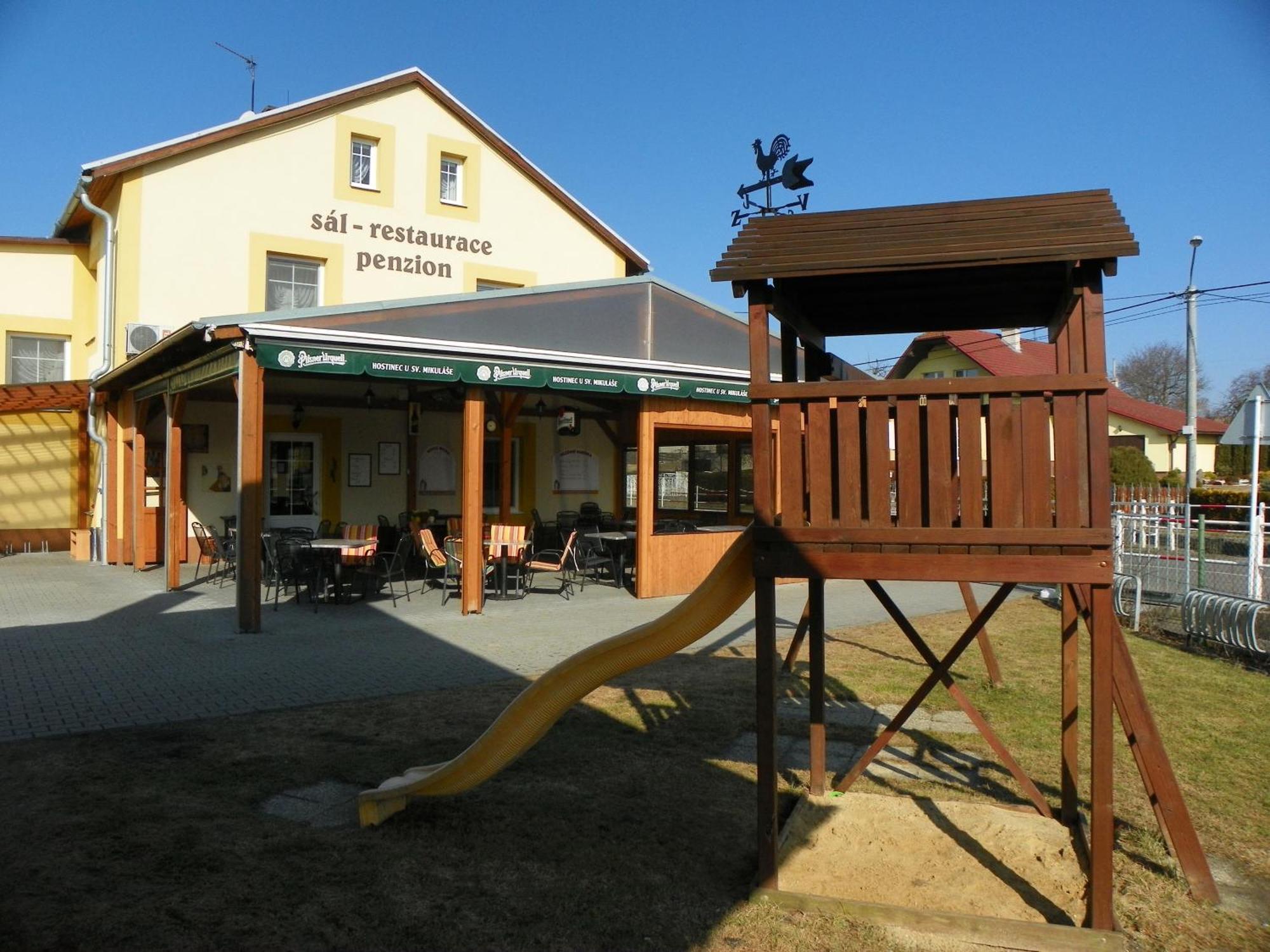 Hostinec a penzion U sv. Mikuláše Hotel Hať Exterior foto